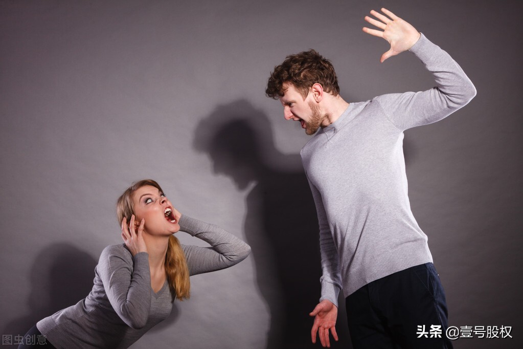 唐山女子吃烧烤被男子暴打后续,唐山女生吃烧烤被打