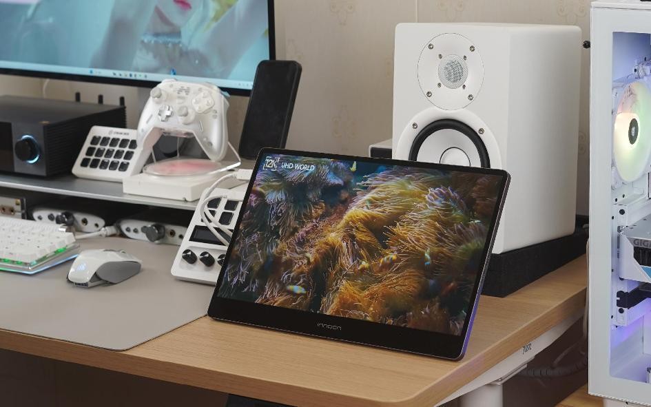 好看充满科技感的桌搭,桌搭好物推荐简约