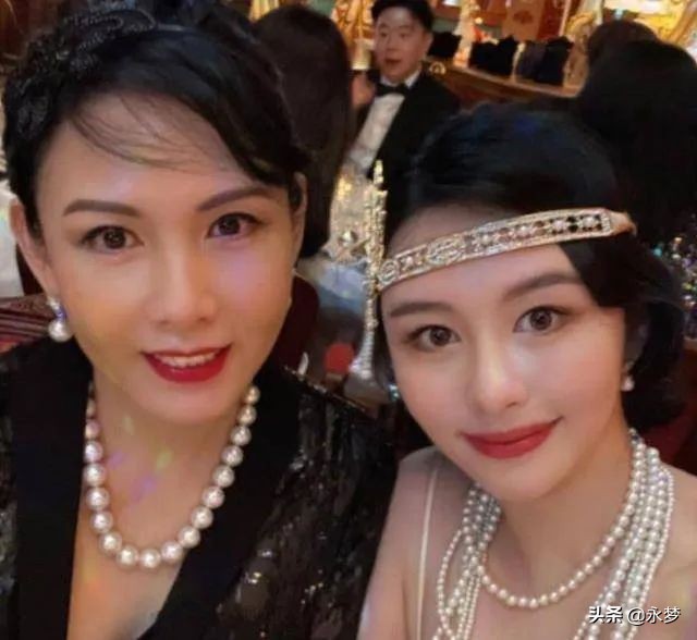 美女遗传基因很重,一代美女