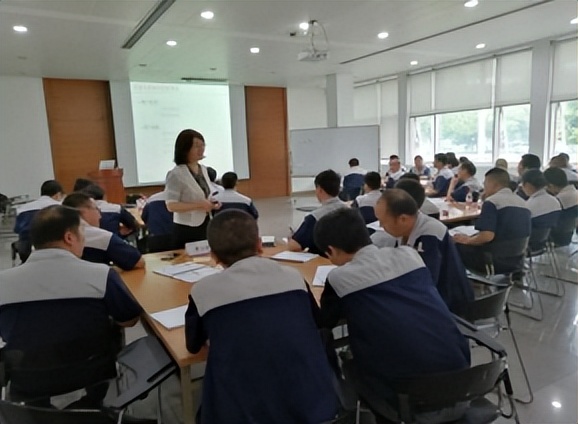 英语老师王冬焱,王冬焱老师