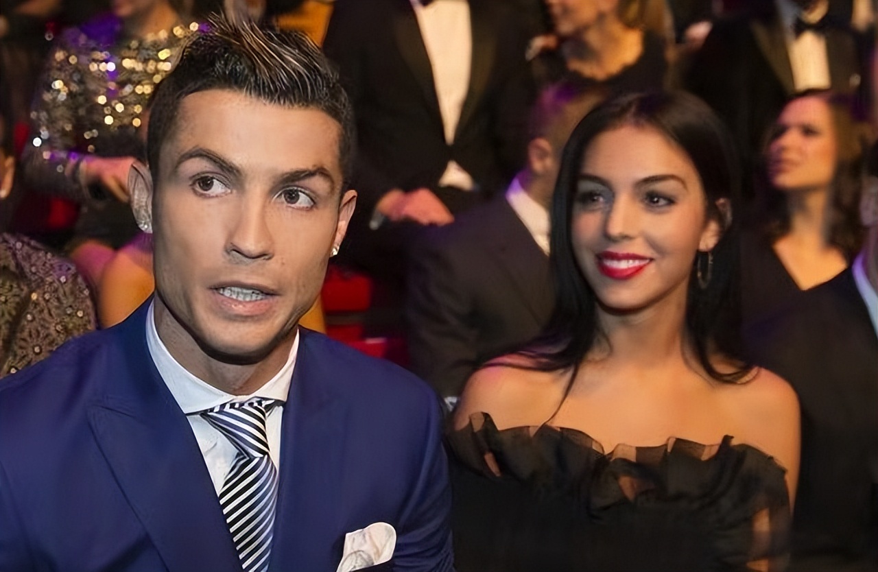 c罗现在的荣誉,c罗每天努力