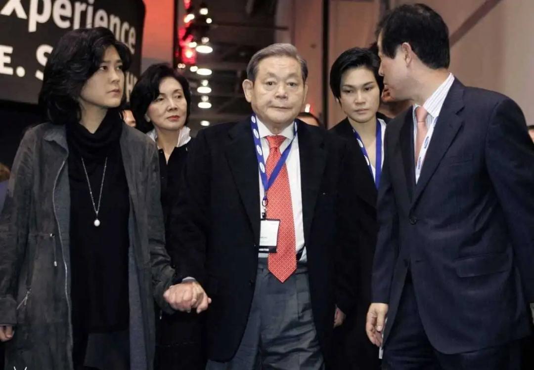 韩国地下财阀总统李健熙,韩国总统李健熙简历