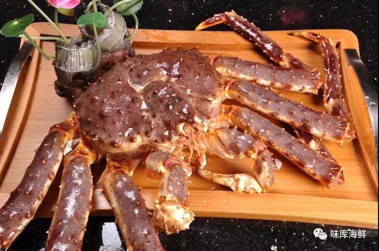 鲜海鲜吃不了放冰箱保鲜可以吗,做熟了的海鲜放冰箱里两天能吃吗