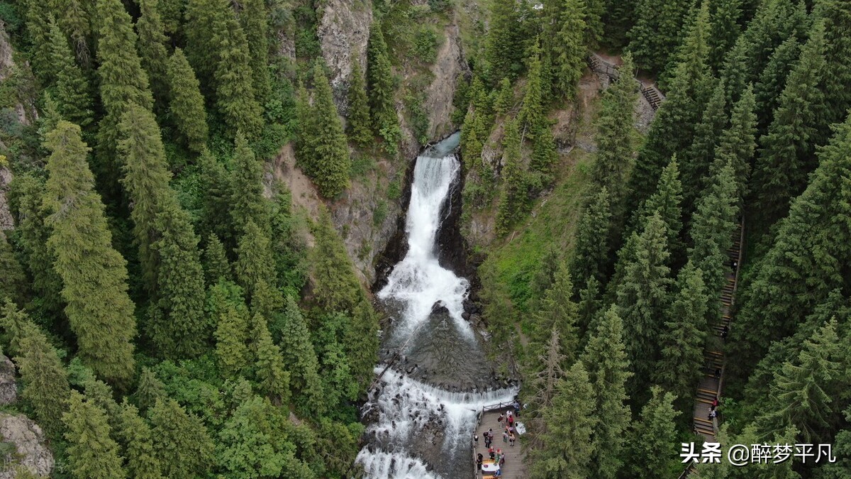 新疆昌吉天池景区介绍,新疆昌吉天山天池风景名胜区图片