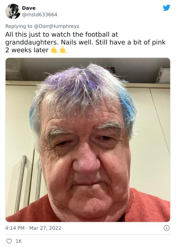 盘点女儿给爸爸的化妆技巧,外国女儿给老爸化妆