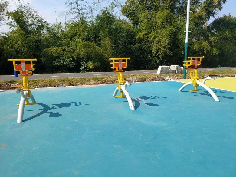 赞！钦江边这个智能运动场智能感满满，你去过吗？