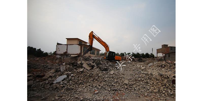 商量结婚女方不同意,男女订婚女方提出分手不退彩礼