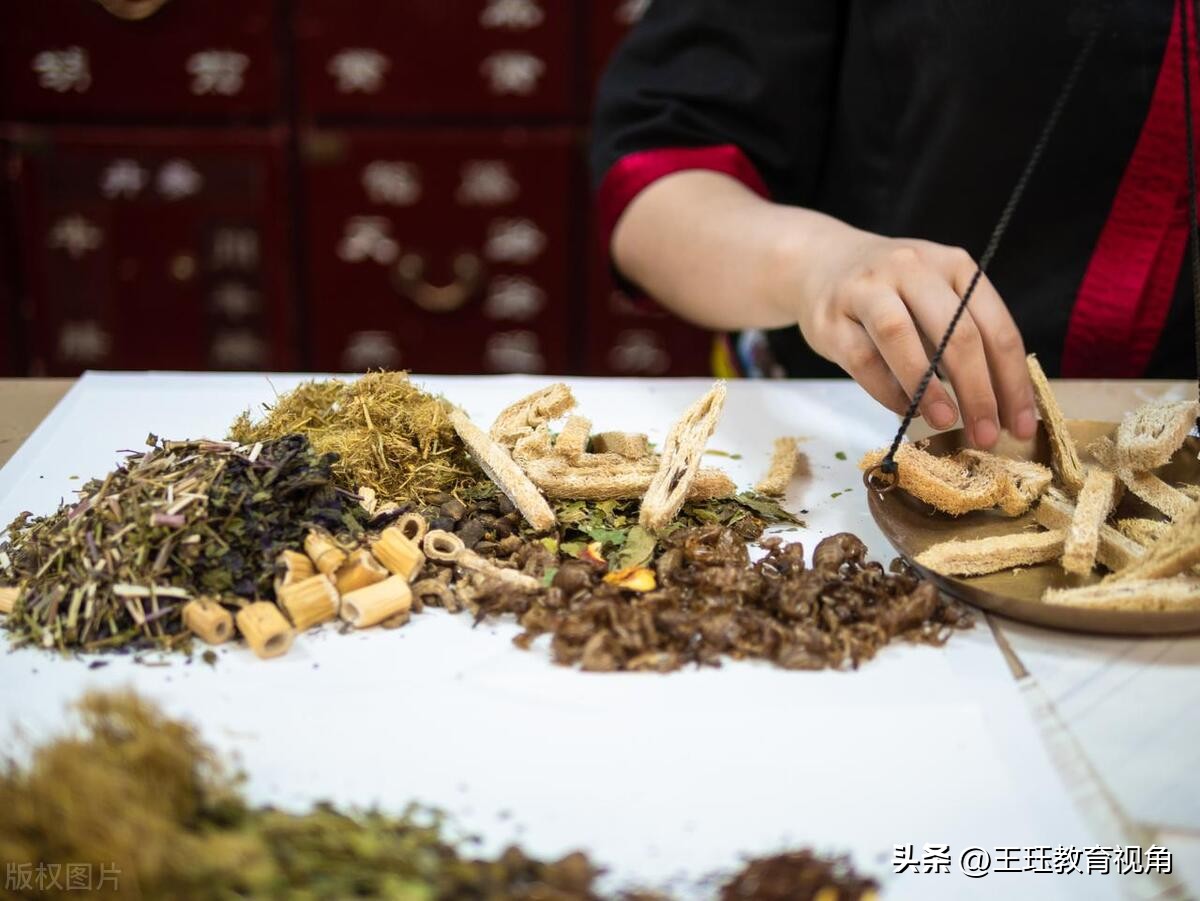 临床医学类专业包括哪些专业,医学类专业就业前景较好的专业