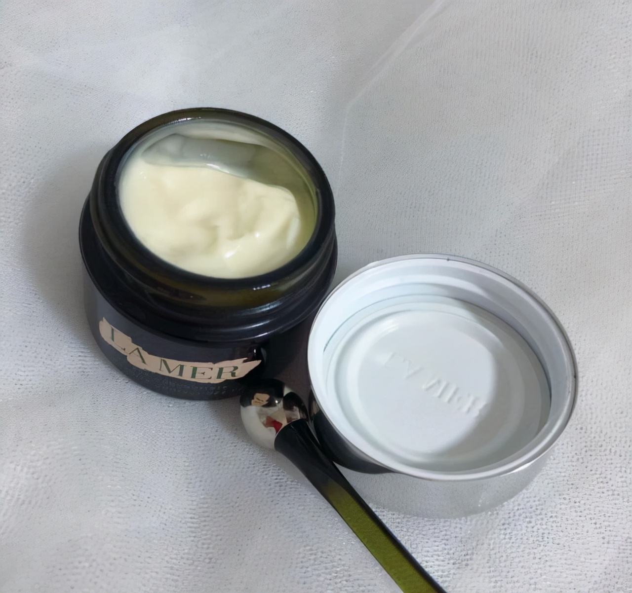 兰蔻眼霜和悦薇眼霜哪个去皱纹好 (祛除皱纹细纹哪一款眼霜最好用)