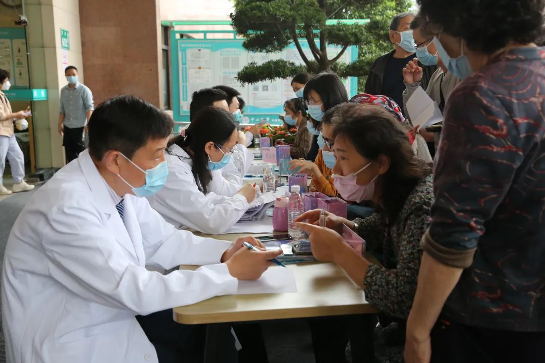 怎么合理安排睡眠可以缓解黑眼圈,睡眠不足黑眼圈怎么快速解决