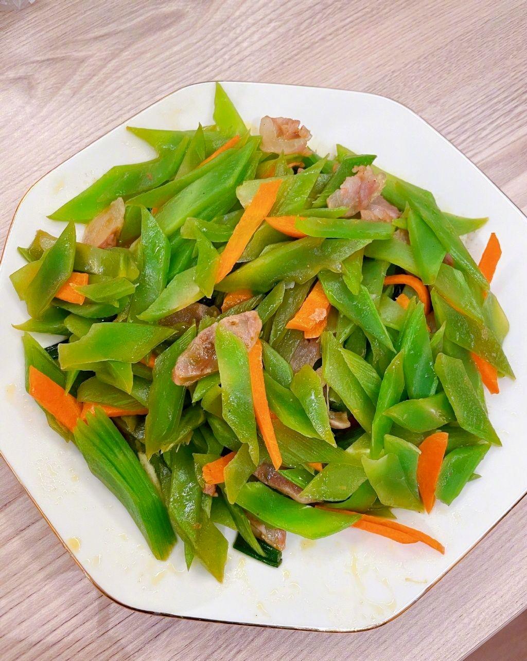 张馨予之前被黑是真的假的,曾经被全网黑的张馨予