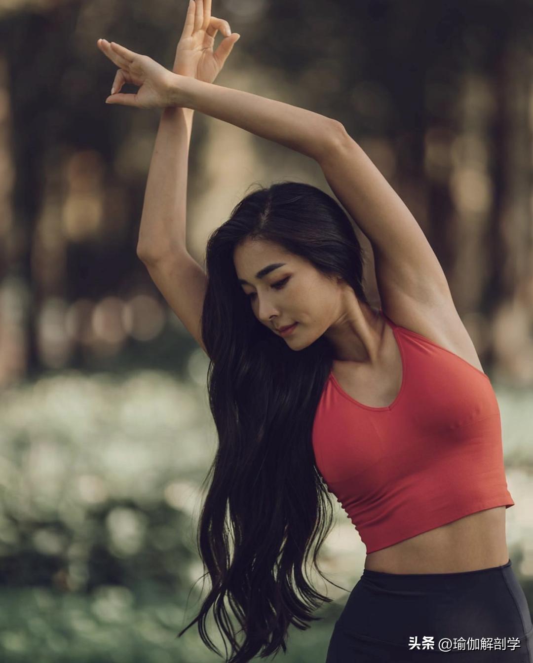 想知道一个瑜伽老师好不好？看这4点就够了