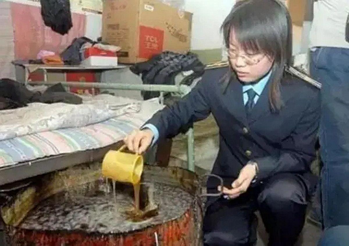 比地沟油还脏却被家长当成宝贝,比地沟油还脏却被家长们当成宝贝