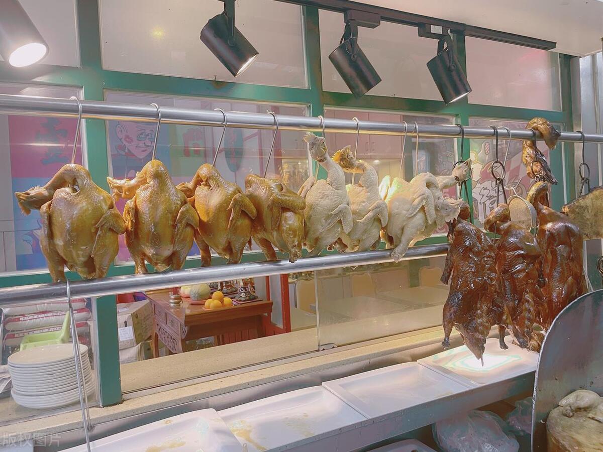 云南小镇家禽店利用“人爱占小便宜”半年内盈利78万，你说牛不牛