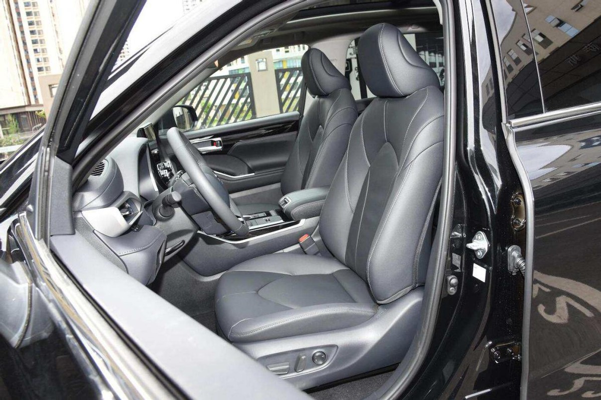 汉兰达和奥迪q5l是一个级别吗,汉兰达和q5l车主真实感受