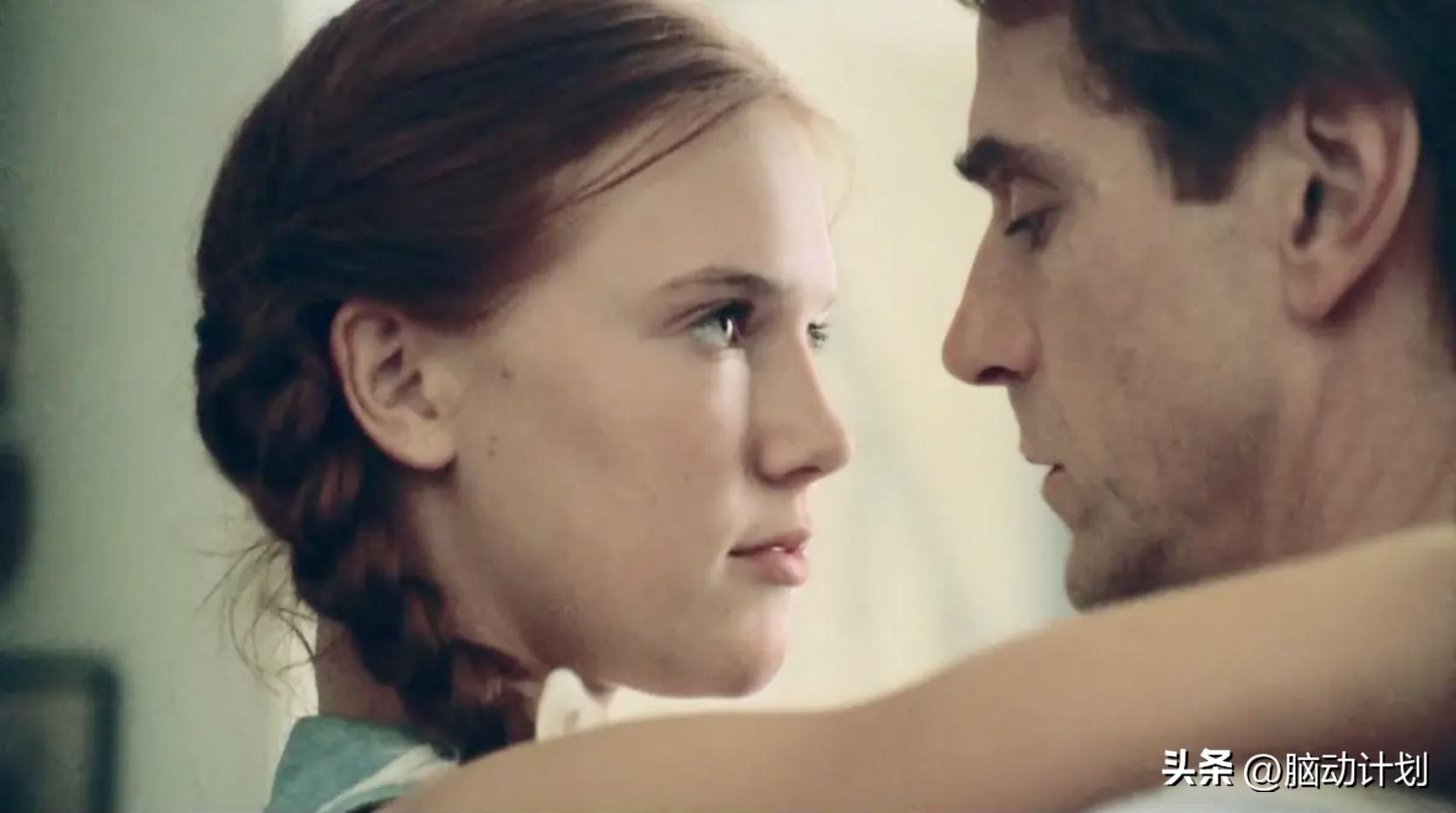 洛丽塔：*伦乱**和诱奸猥亵而肮脏，而一部出色的小说竟是高贵而迷人