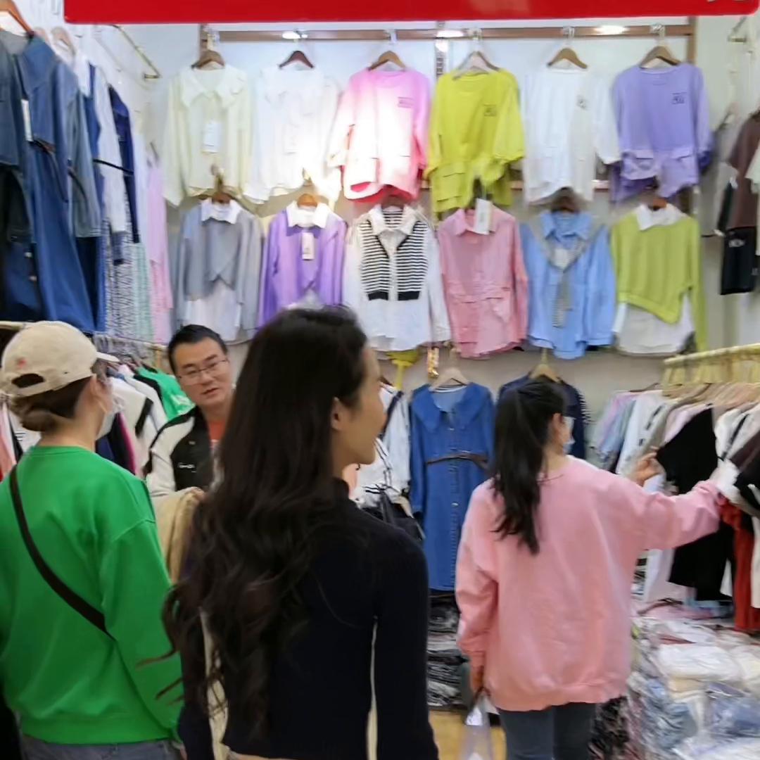 把好看自己喜欢的衣服带回家,把好的衣服带回家怎么穿