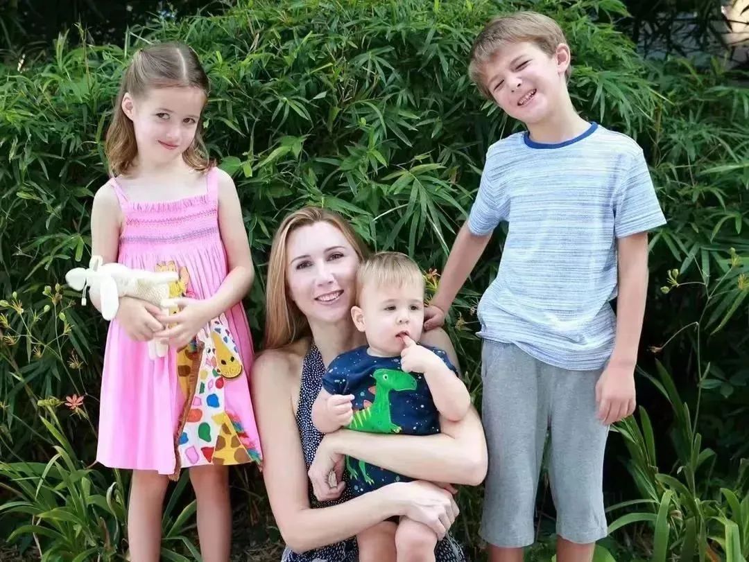 三娃妈育儿,三娃妈妈教你育儿