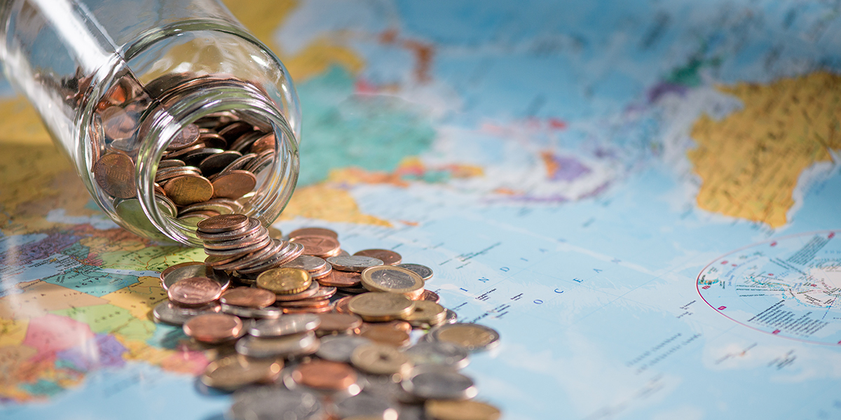 手里的基金一直跌不卖会怎样,基金一直跌国家不出手吗