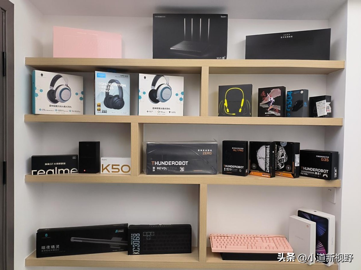 大学生如何选择笔记本和平板,学生笔记本电脑和平板哪个实用