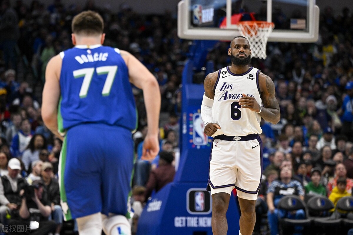 nba疯狂时刻塔图姆,nba圣诞大战戈登