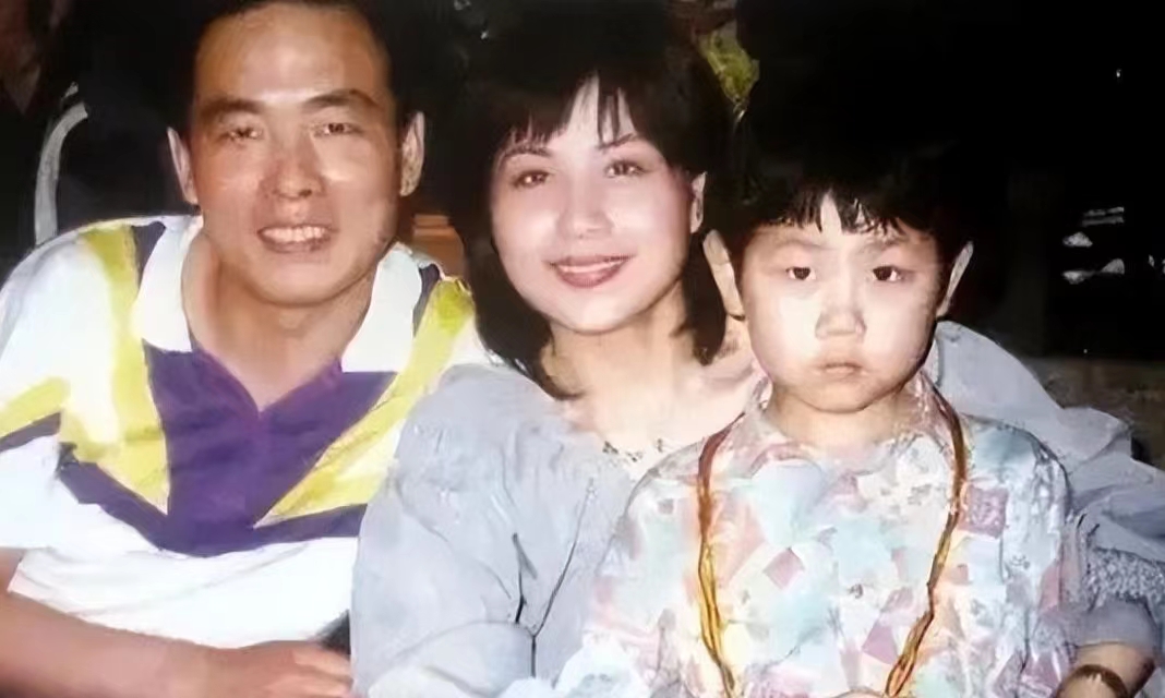 刘国梁第二任妻子现状曝光,刘国梁妻子是谁