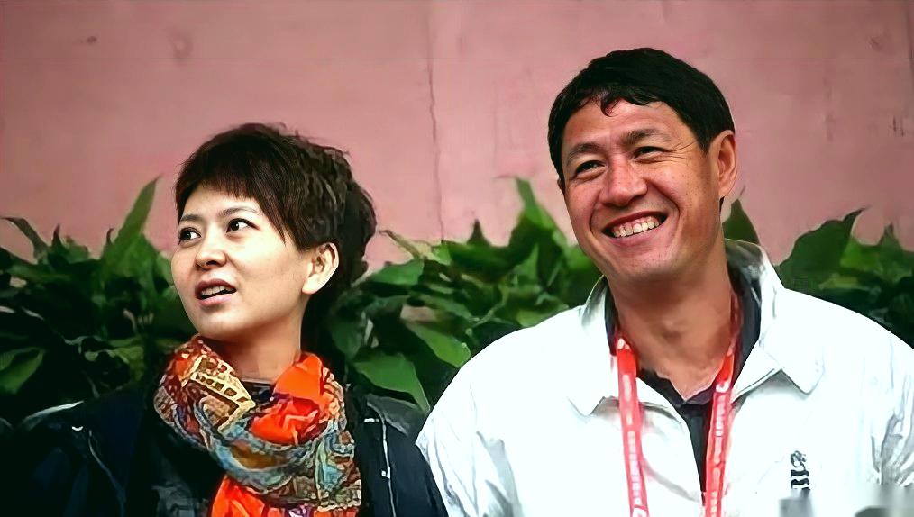 甘萍与黎兵,歌星甘萍的爱人黎兵今年多大岁数