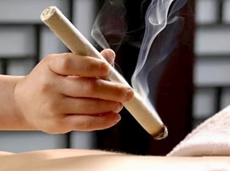 腰背酸痛艾灸什么穴位,气血不足导致腰背疼艾灸有用吗