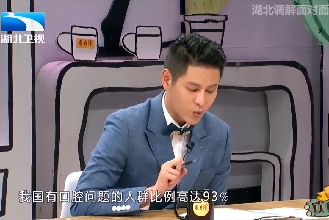 电动牙刷怎么选揭秘三大隐患风险,孩子用电动牙刷有哪些危害