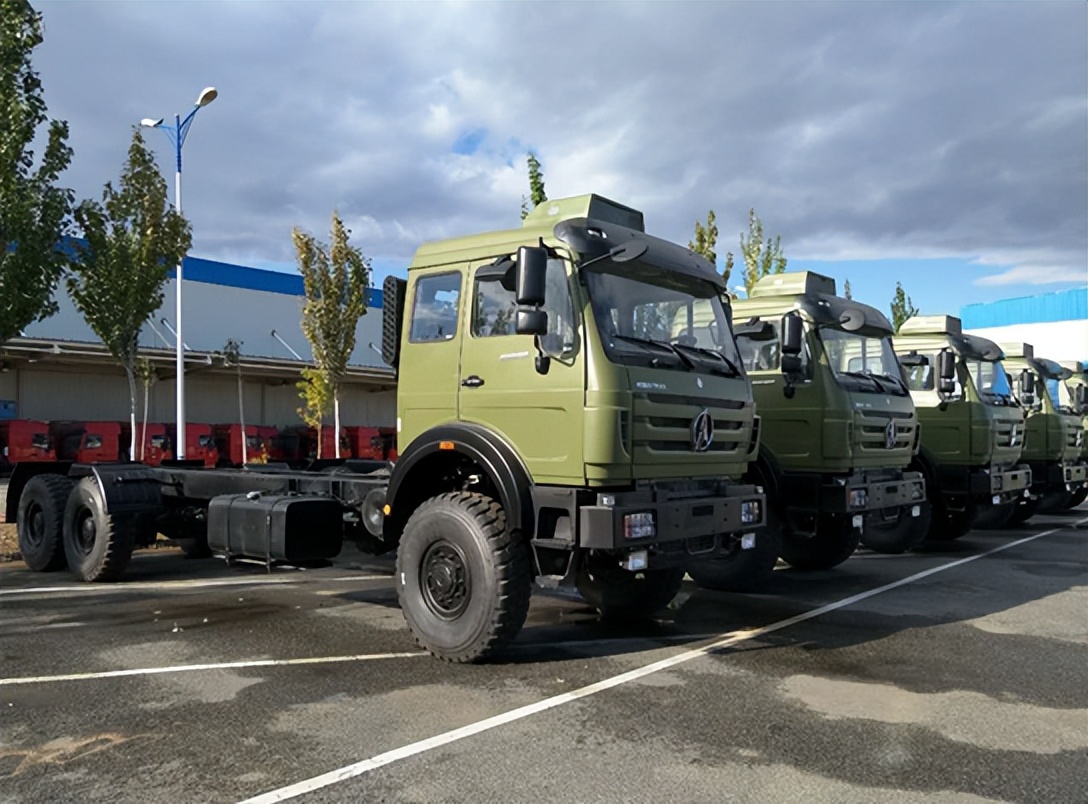 转驾照，惊险刺激用了绝招！赢得掌声和呐喊