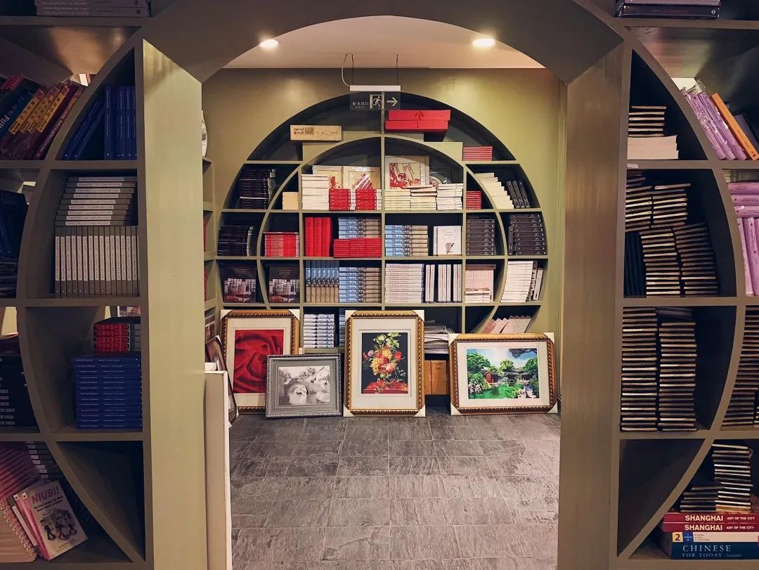 灏忓竷鎽勫奖鍥㈤槦,灏忓竷鎽勫奖