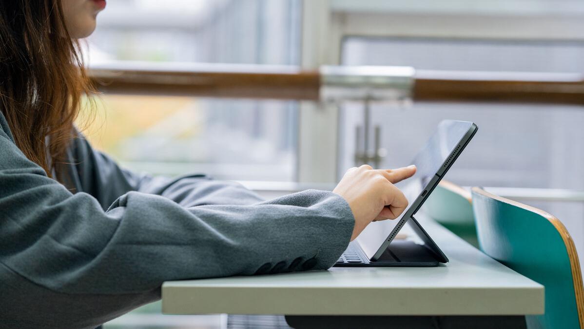 屁股上的黑斑怎么去除,屁股后面黑黑的印子怎么快速去掉