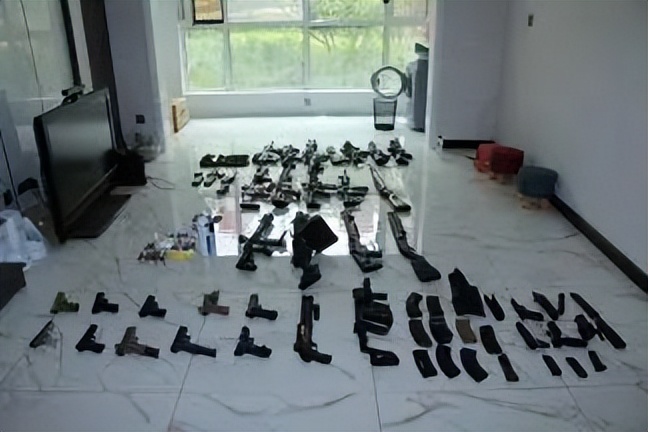 百日行动|甘肃网警打击网络贩卖仿真枪及其配件违法活动