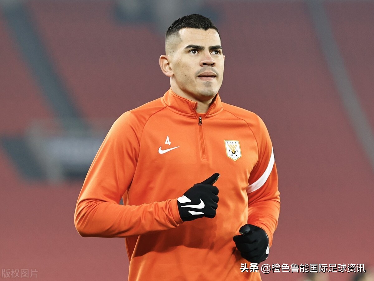 山东泰山队外援克雷桑进化史,泰山队为什么换下克雷桑