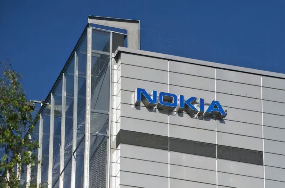 当年称霸的诺基亚,销声匿迹的这些年在干嘛?如今连苹果也要折服