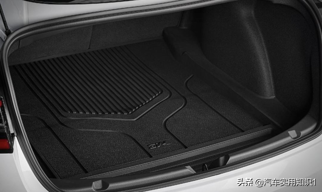 汽车后备箱垫要不要买带兜的,小车后备箱垫有必要买吗