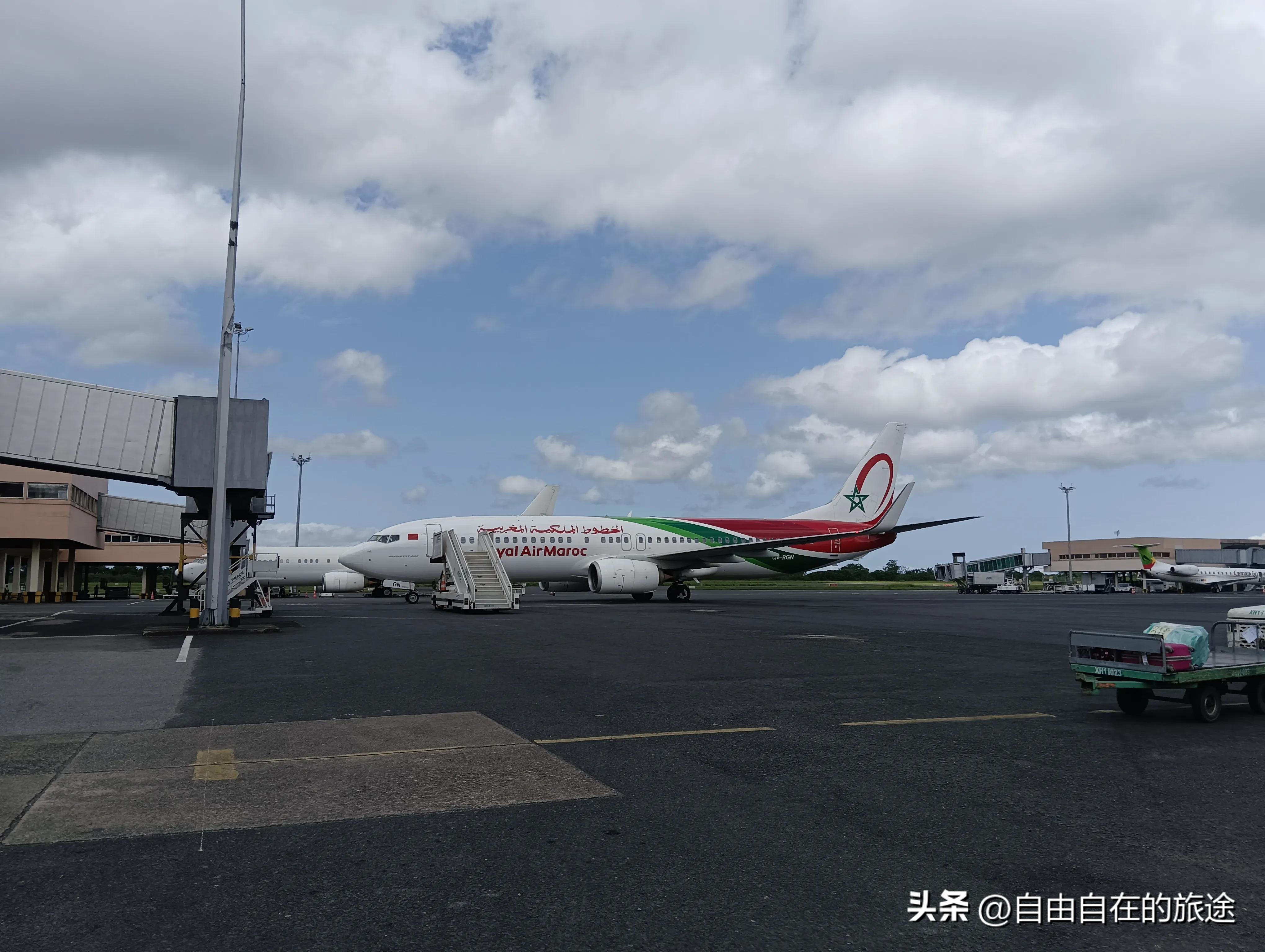 非洲的支线小飞机你敢乘坐吗？