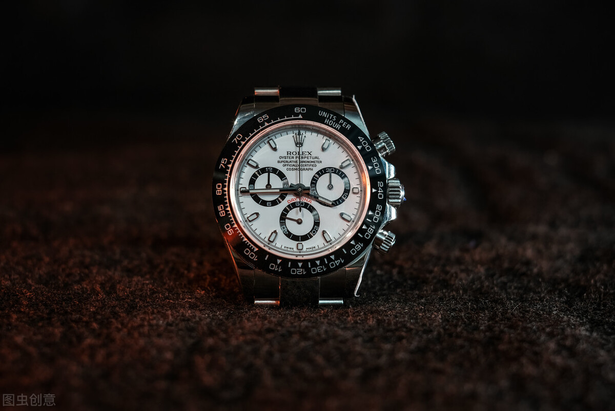 爱彼好还是劳力士好,爱彼和劳力士哪个更值得买