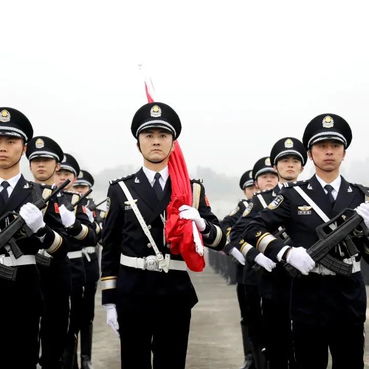 女警警服演变照片图片,最美警花警服图片