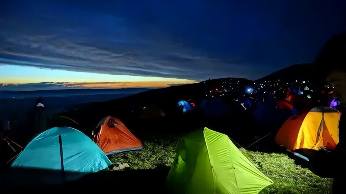 5年亏光1.3亿!爆火的露营也救不了的三夫户外,究竟输在了哪?