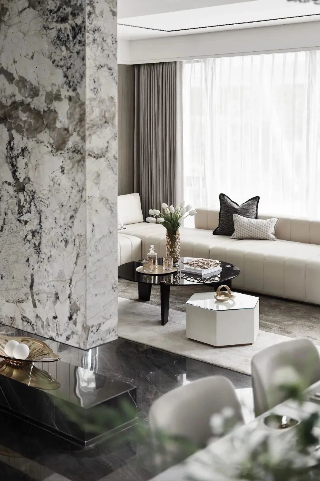 天然奢石和人造奢石的辨别,天然奢石与人工奢石对比