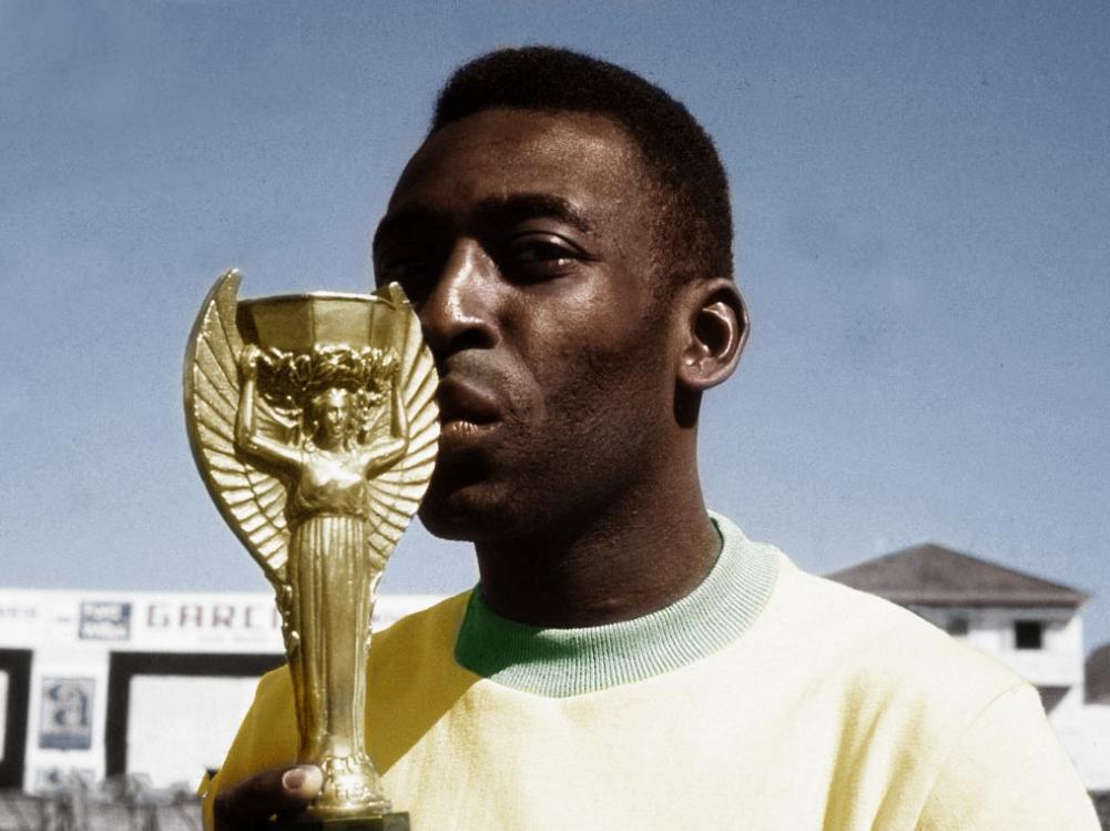 82岁球王贝利已进入临终关怀阶段,球王贝利逝世终年82岁