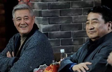 赵本山因什么原因退出舞台,赵本山什么原因退出演艺圈