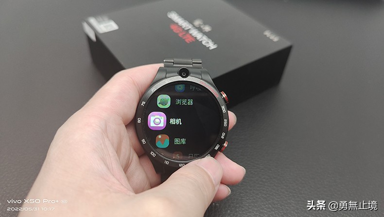 览邦z36手表,览邦z36plus智能手表和w2哪个好