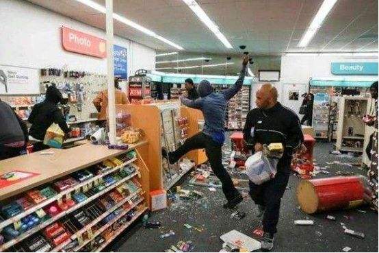 美国0元购现场视频,美国0元购是怎么回事