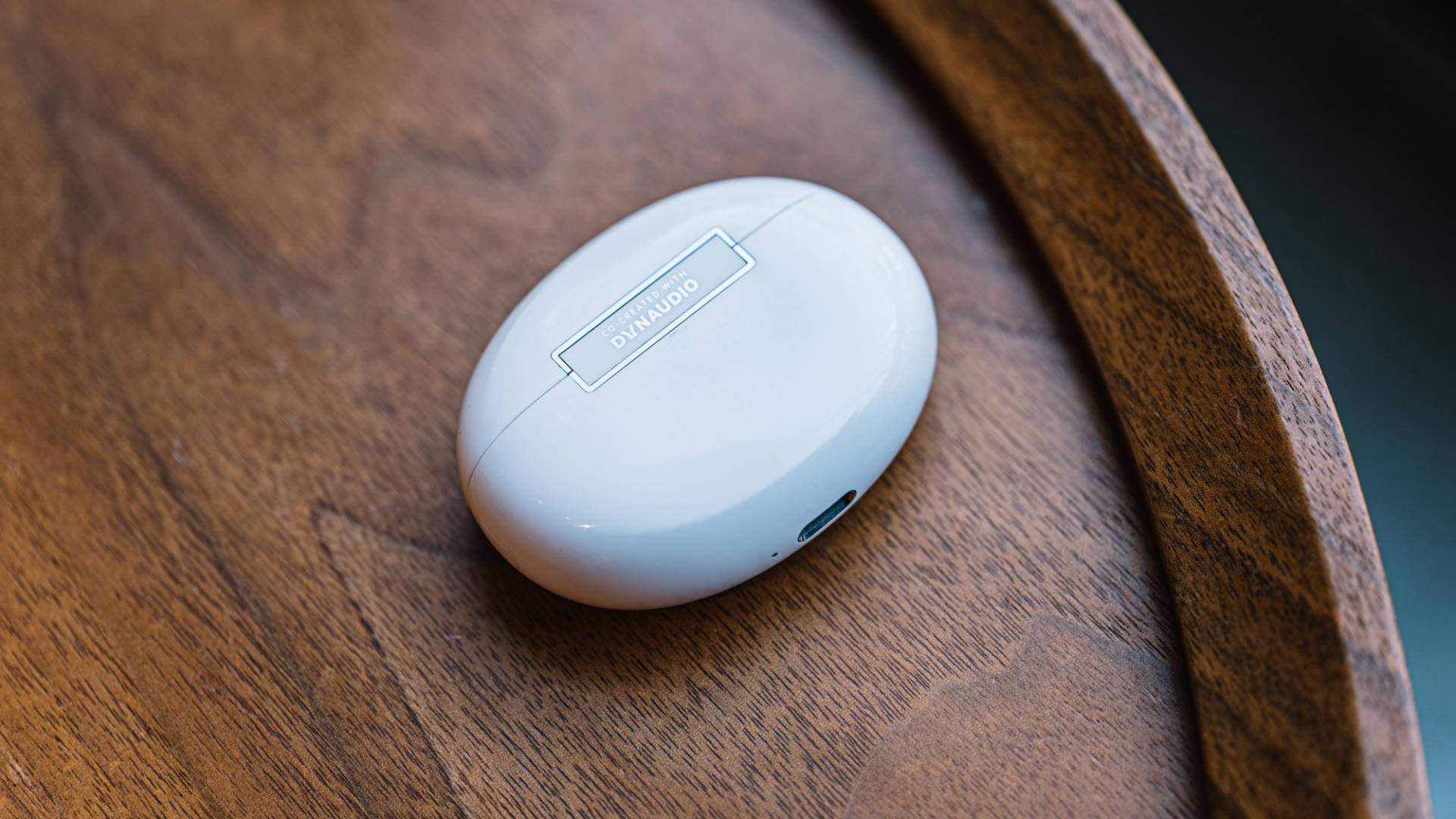 糖纸评测,oppoencox2白色和黑色对比