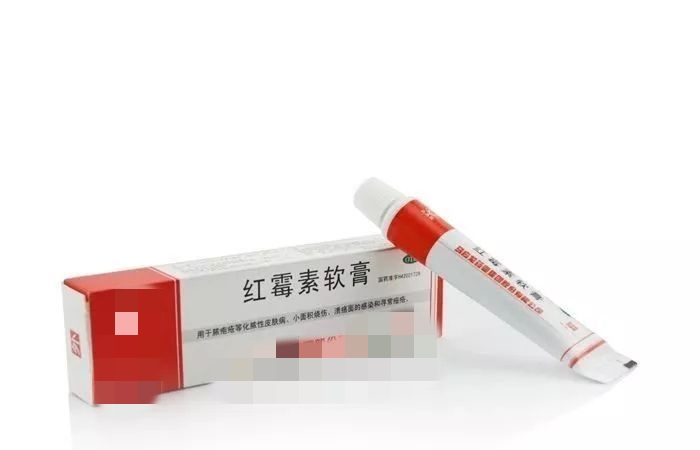 红霉素软膏和红霉素眼膏什么区别,红霉素眼膏与软膏有什么区别
