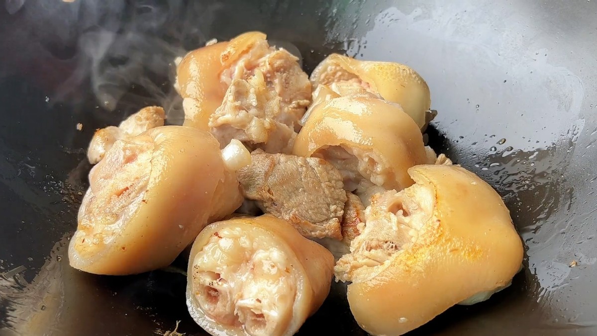 老人预防感冒增强抵抗力补什么,二次感染吃什么可以恢复呢