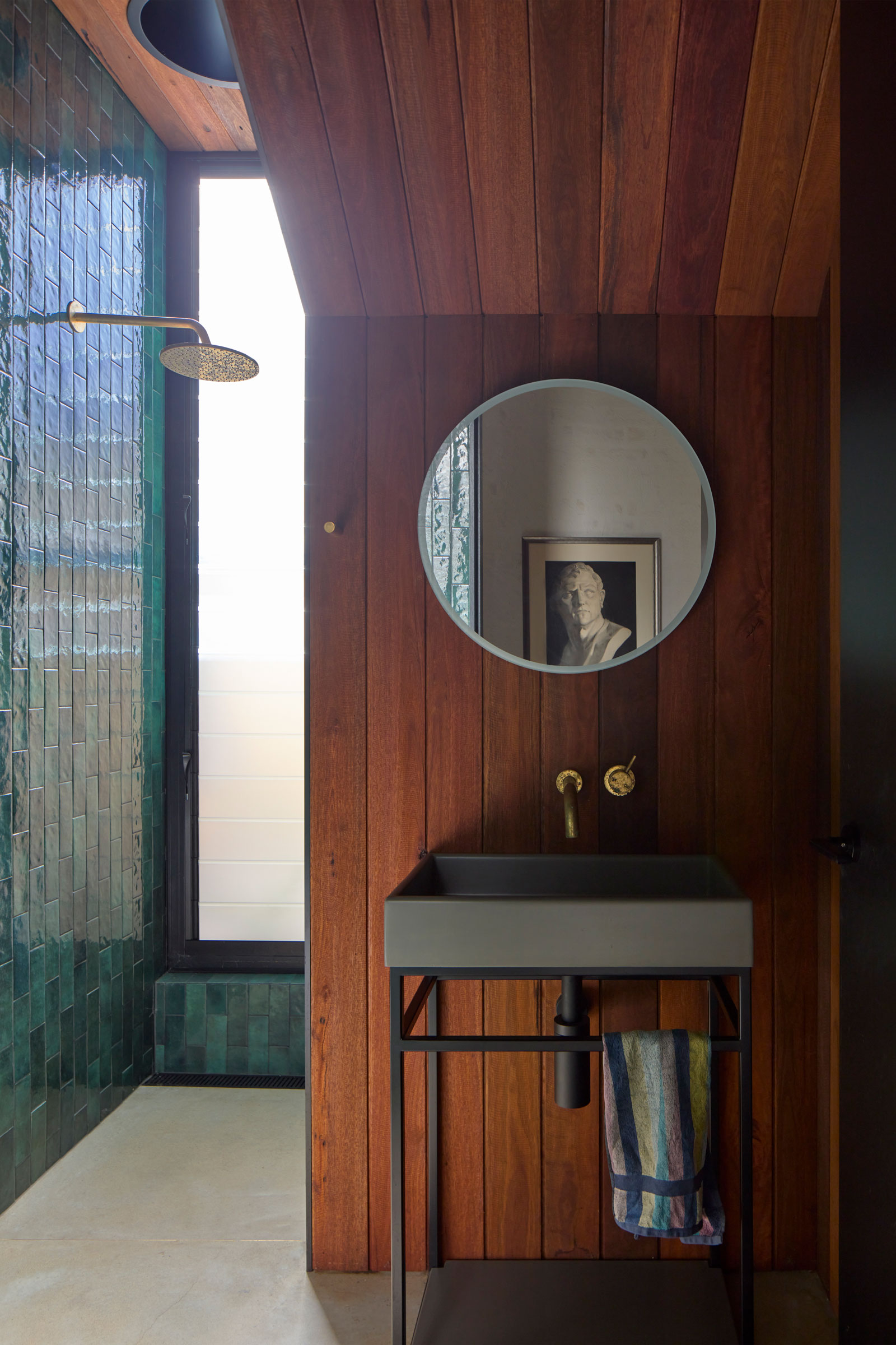 工作室漫游和IOTA：吉米的家