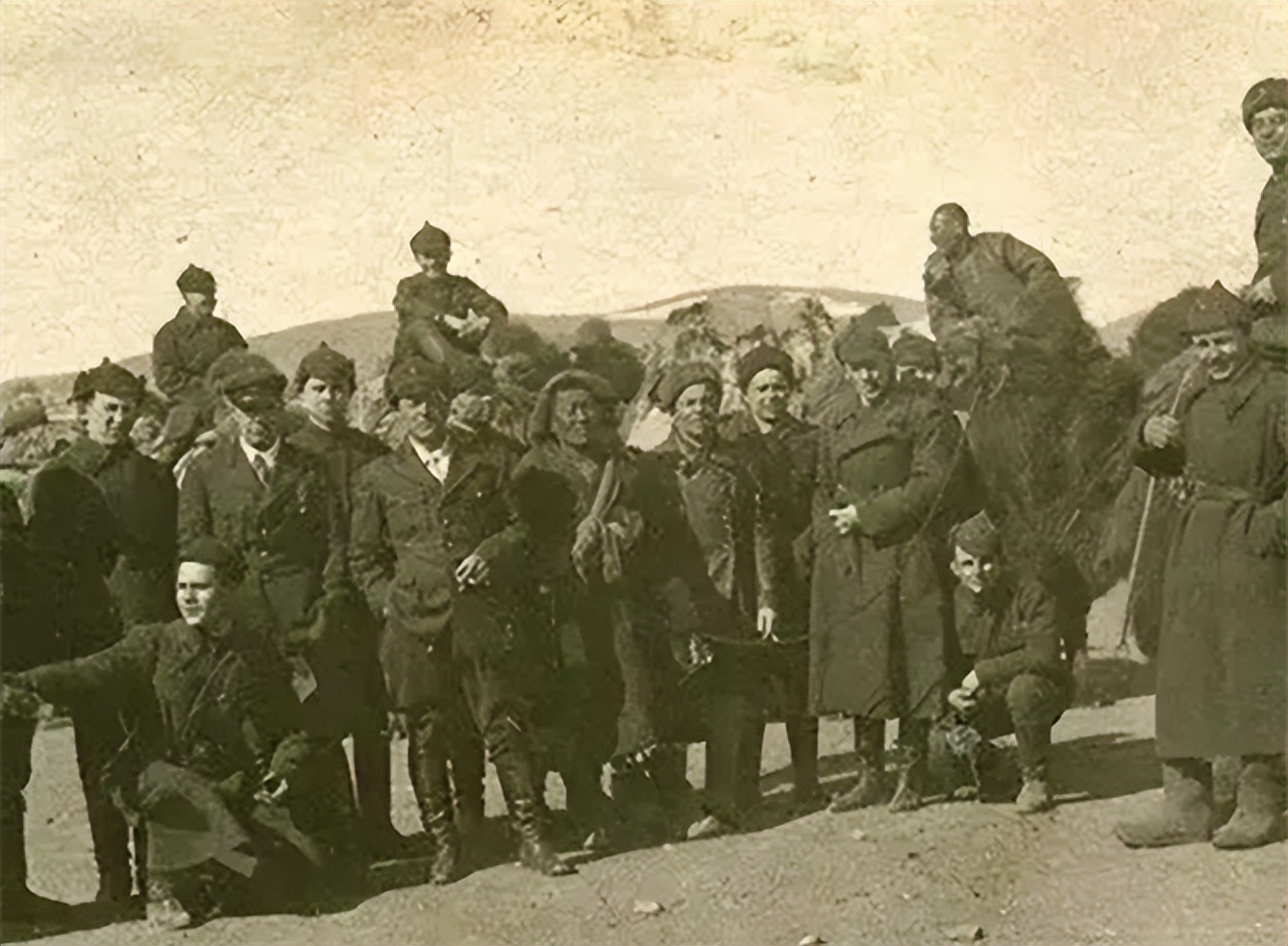 蒙古国从草原变成荒漠,蒙古国离开中国后的发展